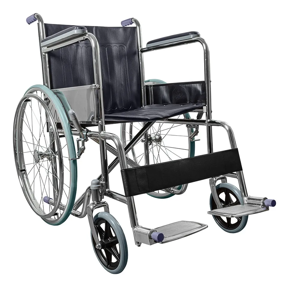 Silla de ruedas con apoyabrazos y pedanas fijas. ancho 46cm