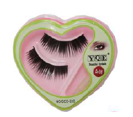 [BR2002] PESTAÑAS POSTIZAS CORAZON