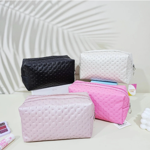 [PL.MA 009532      ] NECESER                              