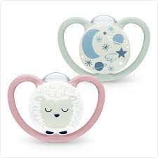 [DF.NUK 10730899] Set de 2 Chup. Space Luminoso 0-6 meses Oveja/Galaxia